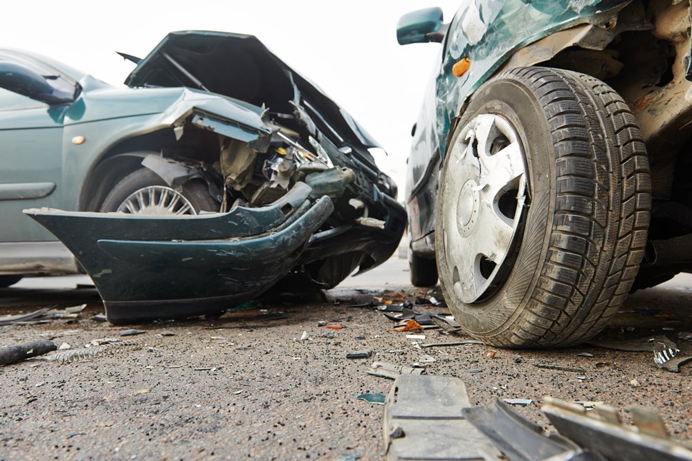 Multi-Vehicle Crash Ejects One on I-20